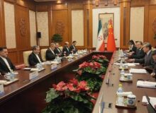 تاکید عراقچی بر بهره‌برداری از ظرفیت‌ تعامل با چین