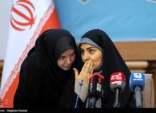 صادق:سوء مدیریت و تحریم عوامل اصلی مشکلات کشور است