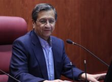 لزوم نظارت بر رمزارزها/ پیش بینی همتی از قیمت بیت کوین