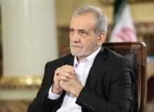 پزشکیان به دانشگاه شریف رفت