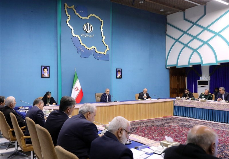 `پزشکیان: لوایح FATF مجدد در مجمع تشخیص بررسی میشود
