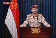حمله یمنی‌ها به ناو هواپیمابر آمریکا با موشک و پهپاد