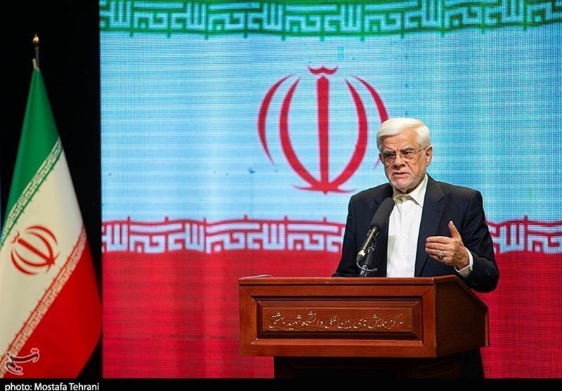 عارف: ایران در موضوع هستهای از کسی دستور نمیگیرد