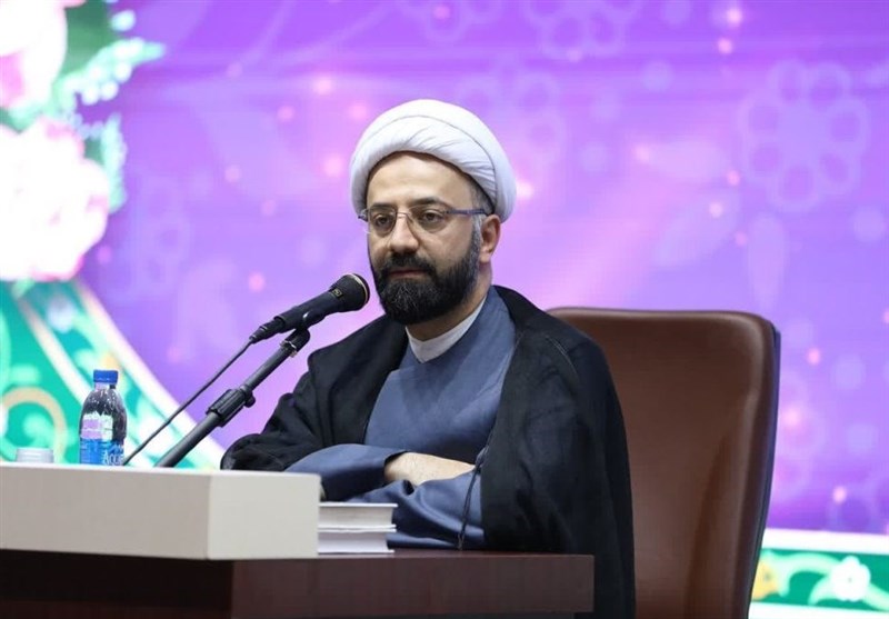 برگزاری پویش «خط به خط با روحالله» در دانشگاهها