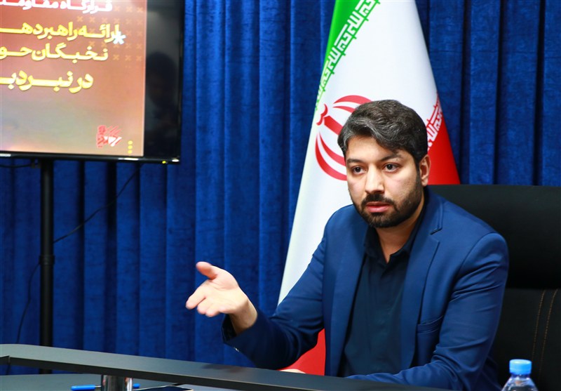 شکوهیان راد: جنگ اصلی جنگ روایت‌ها است
