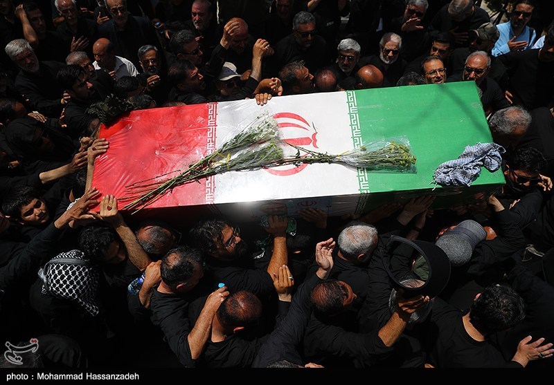خاک‌سپاری ۲۶۳ شهید حمله اسرائیل به ایران، در تهران